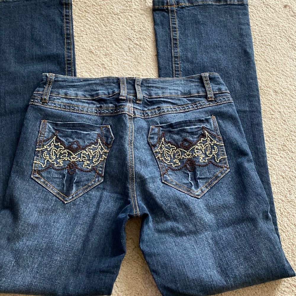 Jou Jou premium women’s Sz 9 vintage Y2K mid rise Flare denim Jeans dark wash - Picture 5 of 7